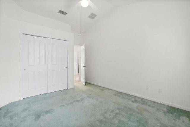 671 NW Red Pine Way, Jensen Beach, FL 34957