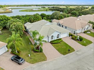 671 NW Red Pine Way, Jensen Beach, FL 34957