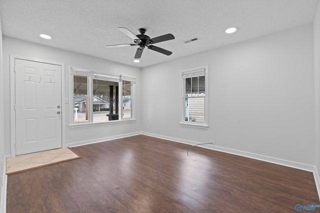 1306 Oshaughnessy Avenue, Huntsville, AL 35801