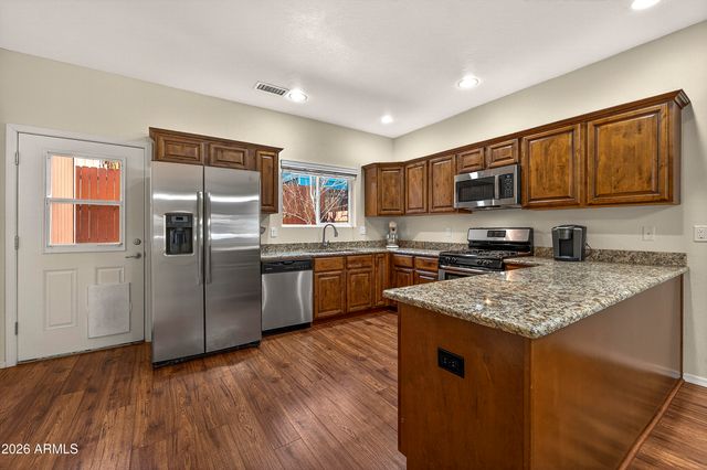 2809 S Limestone Lane, Flagstaff, AZ 86001