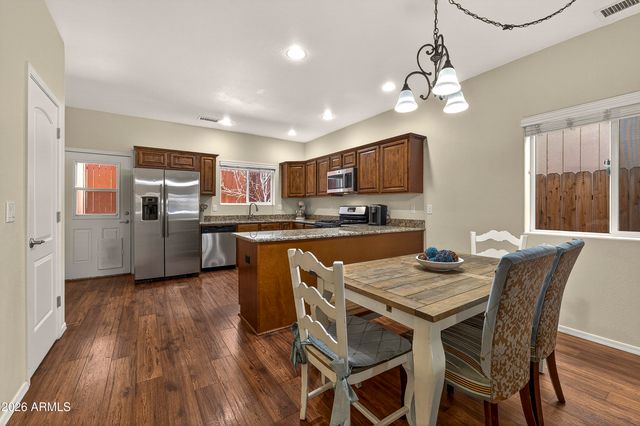 2809 S Limestone Lane, Flagstaff, AZ 86001