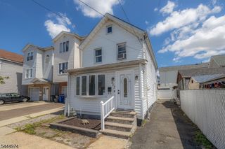 907 Bond St, Elizabeth City, NJ 07201