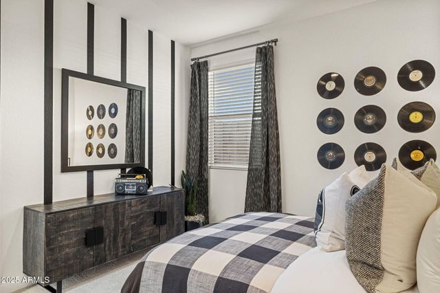 17733 W TURQUOISE Avenue, Waddell, AZ 85355