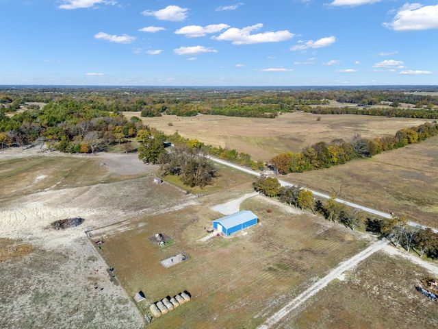 686 CR 4715 Road, Leonard, TX 75452
