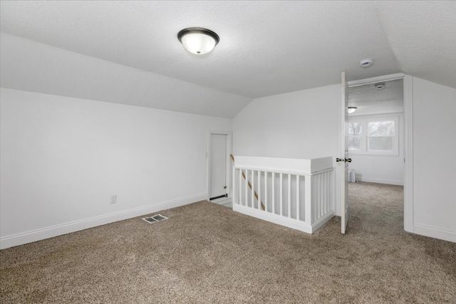 720 Pleasant View Drive, Des Moines, IA 50315