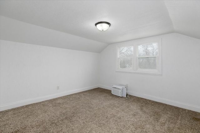 720 Pleasant View Drive, Des Moines, IA 50315