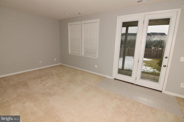 165 SOLARA DR, Winchester, VA 22602