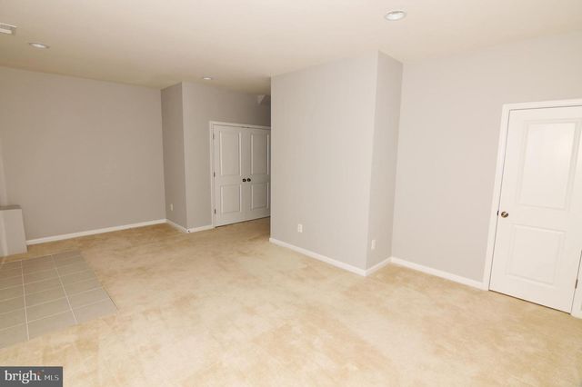 165 SOLARA DR, Winchester, VA 22602