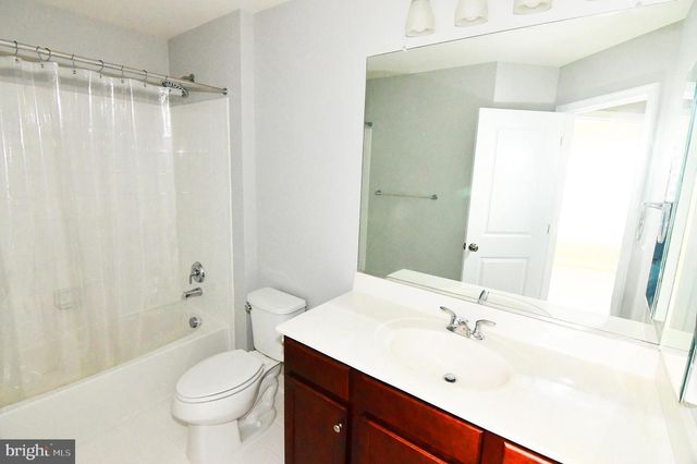 165 SOLARA DR, Winchester, VA 22602