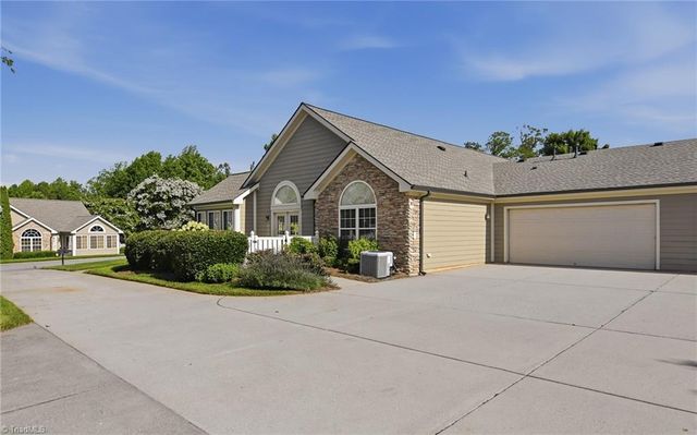 3476 Waterwheel Circle, Winston-salem, NC 27103
