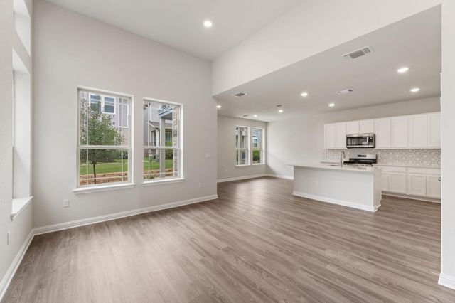 8509 Escovedo DR 410, Austin, TX 78744