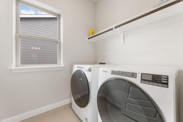 8509 Escovedo DR 410, Austin, TX 78744