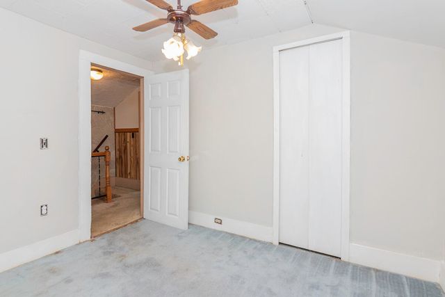 506 E 2nd Street, Lawton, MI 49065