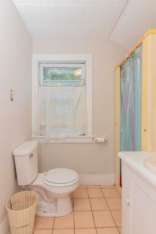 506 E 2nd Street, Lawton, MI 49065
