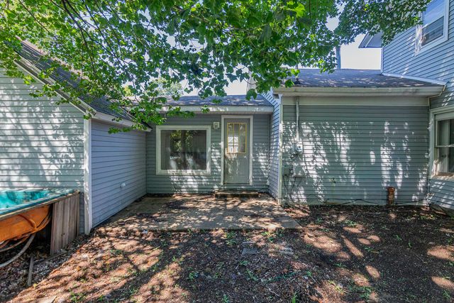 506 E 2nd Street, Lawton, MI 49065