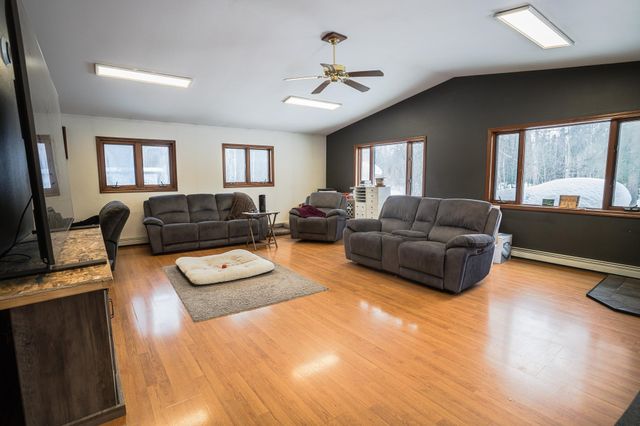 3815 TANADA ROAD, North Pole, AK 99705