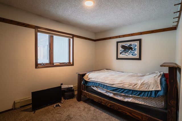 3815 TANADA ROAD, North Pole, AK 99705