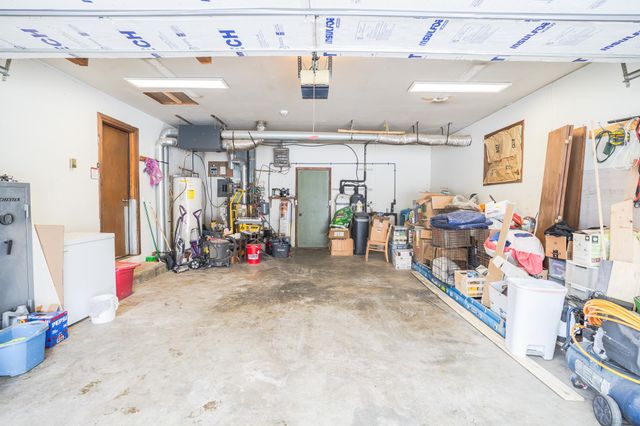 3815 TANADA ROAD, North Pole, AK 99705