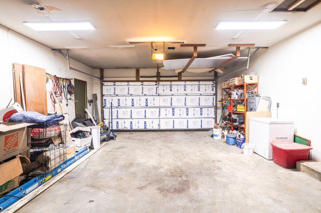 3815 TANADA ROAD, North Pole, AK 99705