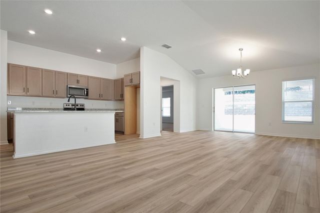 9224 WESTSIDE HILLS DRIVE, Davenport, FL 33896