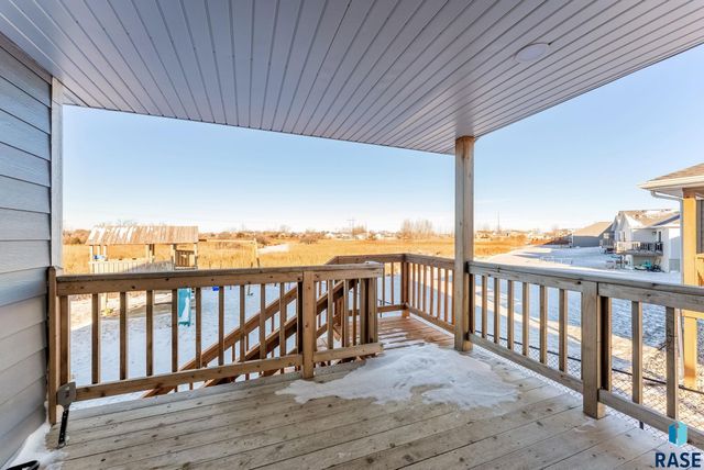 6205 S Dublin Ave Avenue, Sioux Falls, SD 57106