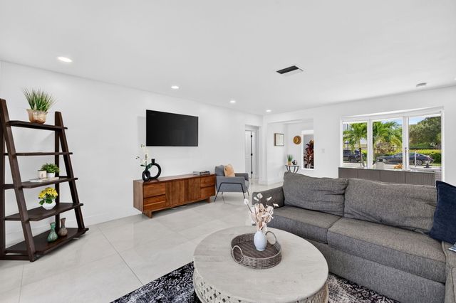 6351 NE 22nd Avenue, Fort Lauderdale, FL 33308
