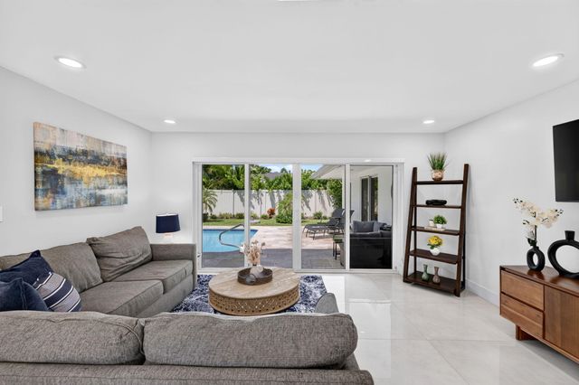 6351 NE 22nd Avenue, Fort Lauderdale, FL 33308