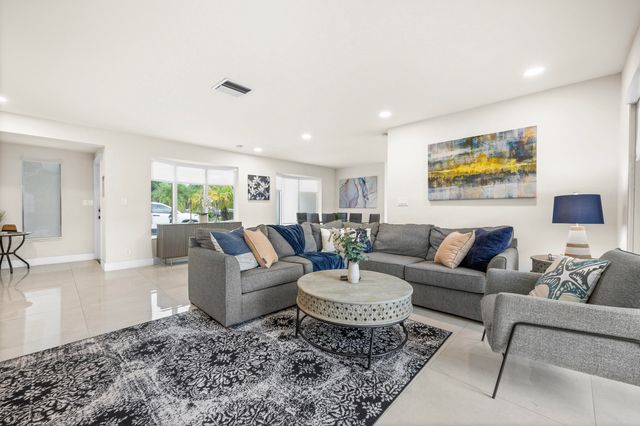 6351 NE 22nd Avenue, Fort Lauderdale, FL 33308