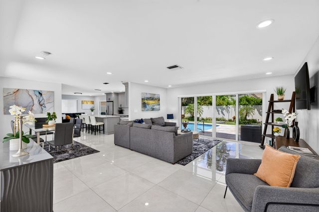 6351 NE 22nd Avenue, Fort Lauderdale, FL 33308