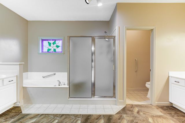 5286 AUTUMN FORREST DR, Memphis, TN 38125