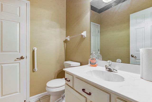 5286 AUTUMN FORREST DR, Memphis, TN 38125