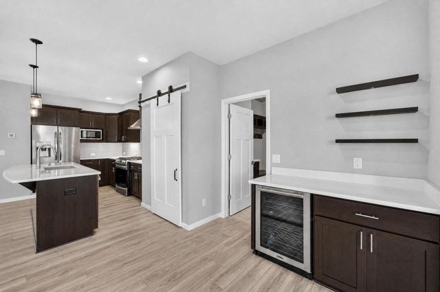 7604 Autumn Blaze Trail, Deforest, WI 53532