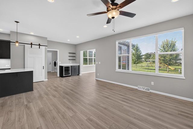 7604 Autumn Blaze Trail, Deforest, WI 53532