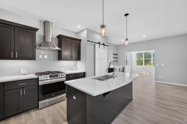7604 Autumn Blaze Trail, Deforest, WI 53532