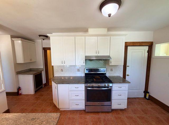 35-37 Spring Street 2, Lexington, MA 02421