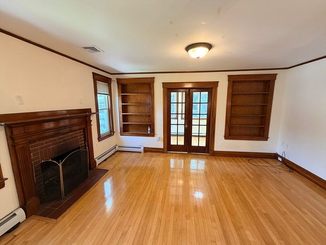 35-37 Spring Street 2, Lexington, MA 02421