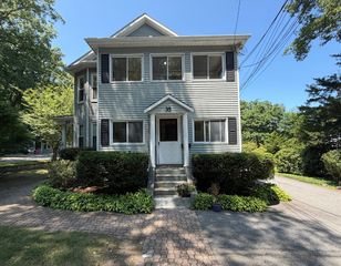 35-37 Spring Street 2, Lexington, MA 02421
