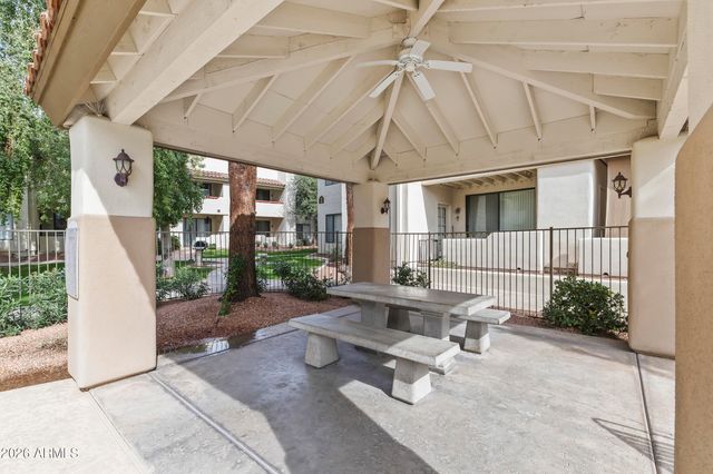 750 E NORTHERN Avenue 2044, Phoenix, AZ 85020