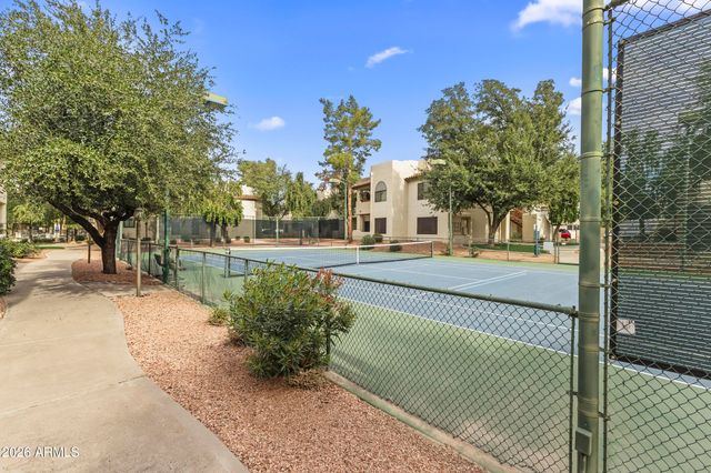750 E NORTHERN Avenue 2044, Phoenix, AZ 85020