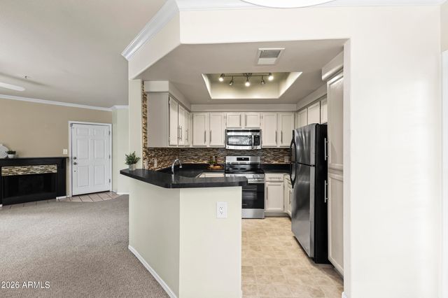 750 E NORTHERN Avenue 2044, Phoenix, AZ 85020