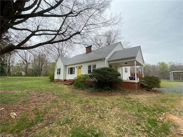 4025 Robinhood Road, Winston-salem, NC 27106