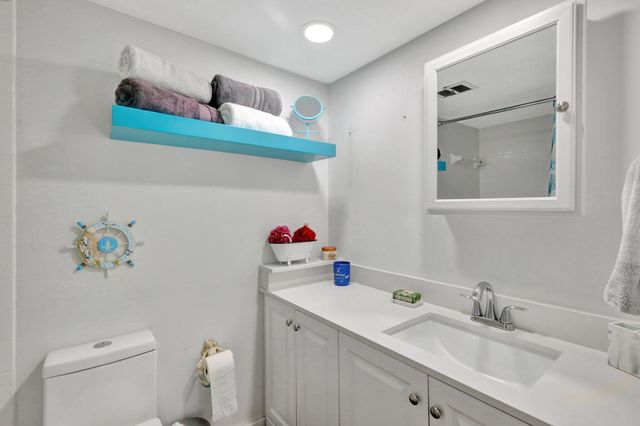 11000 S Ocean Drive 1d, Jensen Beach, FL 34957