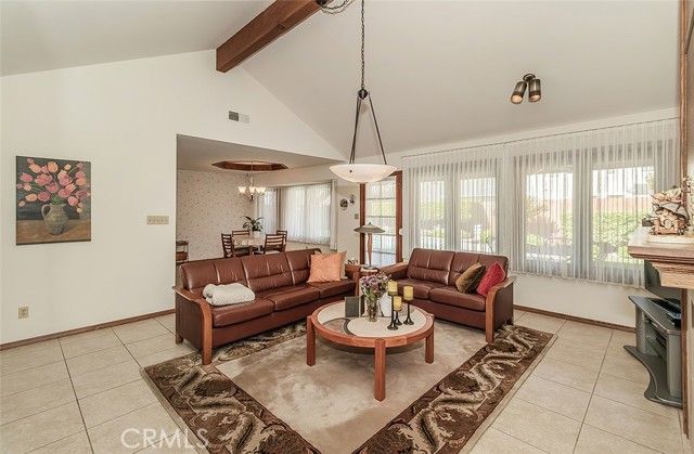 7355 N Pacific, Fresno, CA 93711