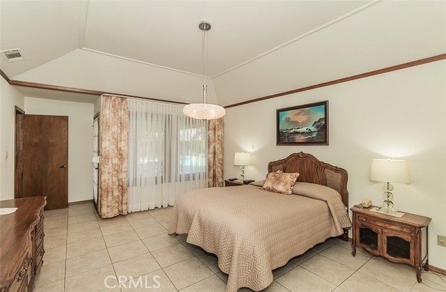 7355 N Pacific, Fresno, CA 93711