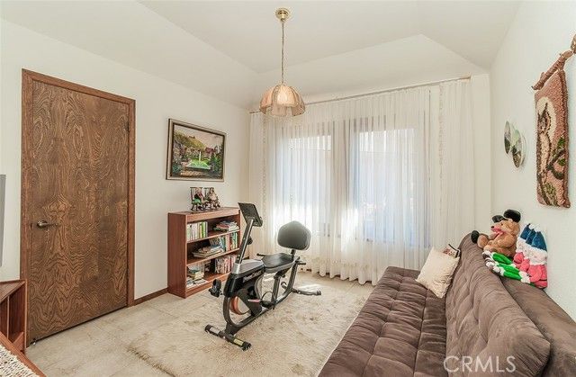 7355 N Pacific, Fresno, CA 93711