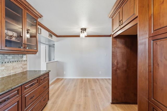 873 W Euclid Avenue, Clovis, CA 93612