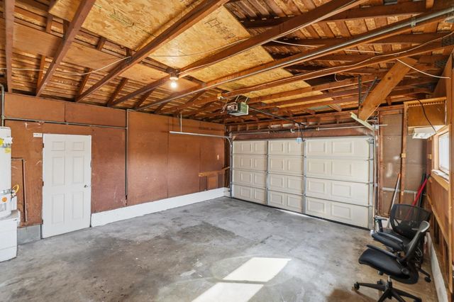 873 W Euclid Avenue, Clovis, CA 93612