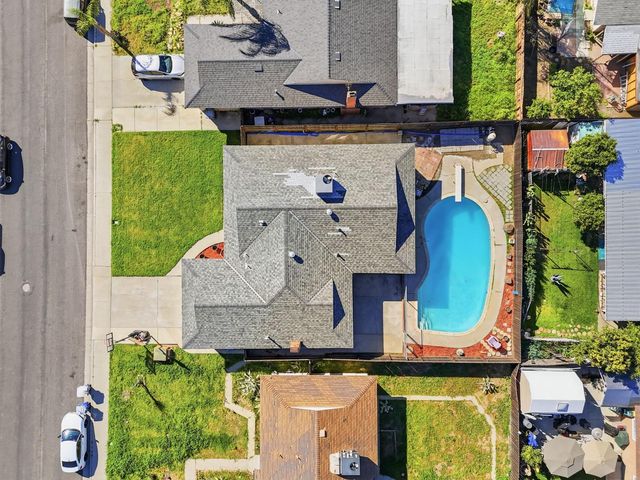 873 W Euclid Avenue, Clovis, CA 93612