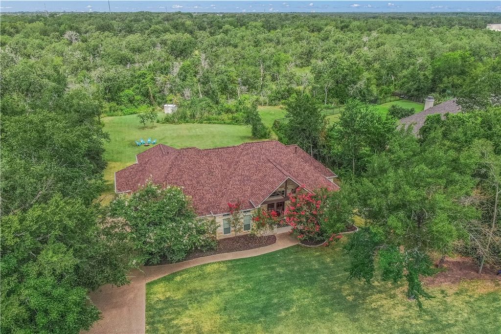 2007 Moses Creek Court, College Station, TX 77845 — exterior