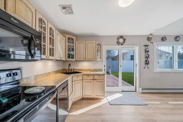 77 Propose Road, Shirley, NY 11967